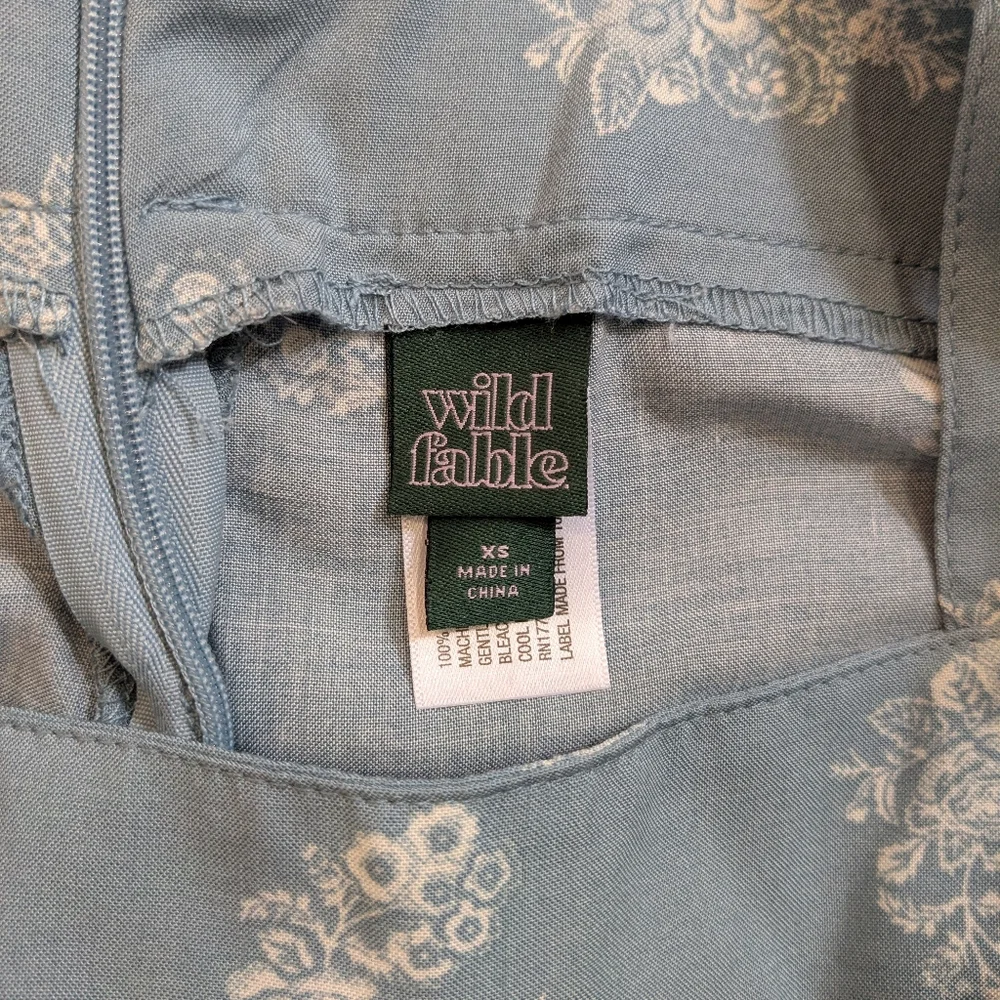 Wild Fable Jumpsuit Blue Spring Floral Jumpsuit - Picture 9 of 10